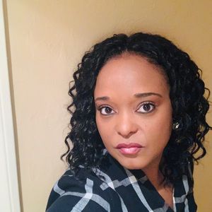 Meet your Posher, Lakesha